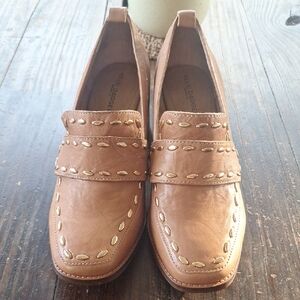 Kelsi Dagger Tan Blooklyn Envolve Loafers